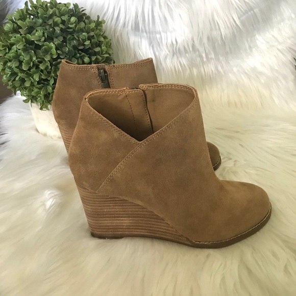 Lucky Brand Shoes - NWOB Lucky Brand Wedge Booties